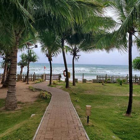 Beach Front Paradise Нилавели Экстерьер фото
